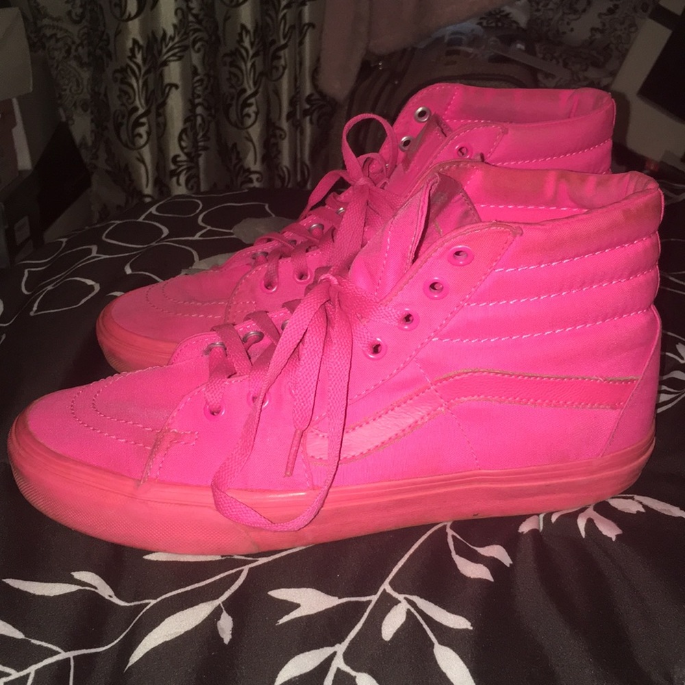 Sk8-hi vans